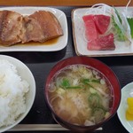 ヤマサン 渡辺商店 - おまかせ定食