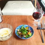 ブリコラージュ ブレッド アンド カンパニー ダイニング・カフェ - ハロウィンのこの日だけに、サラダにカボチャが入っていました☆＼(^-^)／