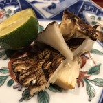 銀座 しのはら - 流石に国産の松茸は太くて香りが強く上品。