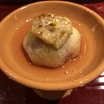 銀座 しのはら - 無花果の甘味噌かけ。とろみと味噌で果実から料理に。