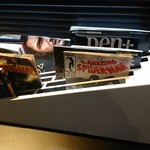 カフェ:モノクローム - 