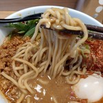 らーめん 雅楽 - 麺が、良くスープに、絡まる。