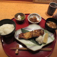 伊豆の旬 やんも 南青山店 - むつ西京漬焼　1500円