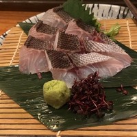 ダイナミックキッチン＆バー 響  西新宿野村ビル店 - お刺身。