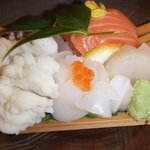 えんや - 鱧の湯引き　ほたて　サーモン等のお刺身
