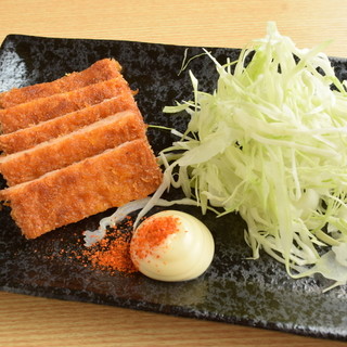 The owner's specialty is ``Hiroshima's famous Gansu-yaki.''