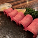 焼肉一頭両騨 町田本店 - 