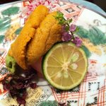 日本料理 晴山 - 本アラの昆布〆と利尻の雲丹