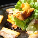 こりあん食堂 とん八 - 韓国の国民的焼肉