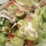 あみ☆けん - あみ☆けんサラダ2号 アボガドとハーブのソースがローストビーフにピッタリ