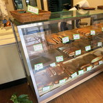 中島ベーカリー - ショーケース