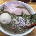 天夢 - 煮干らーめん【ヤバニボ】醤油:970円、味玉:120円