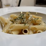 トリワイン ＰＩＫＯＳＨＨＨＵ - ペンネ カチョペペ