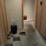 とりころろ 名古屋総本店 - お店入口