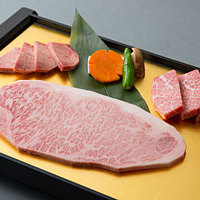 松阪牛サーロイン特上肉の盛り合せ