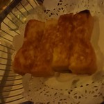 Hy's STEAKHOUSE - チーズブレッド　軽ーく