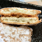 Eclair - アーモンドの風味がイマイチ…(⌒-⌒; )