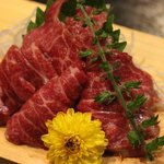 肉×チーズ専門店 肉TOKIDOKIチーズ - 