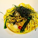 ポルトベッロ - 甲烏賊とほうれん草の醤油バターソース