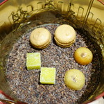 セララバアド - 小菓子