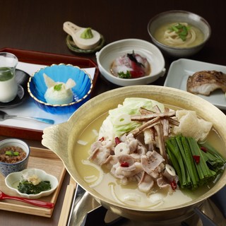 もつ鍋コース 一人前 7 800円 博多中 Nishiazabu 広尾 水炊き 食べログ