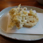 土合やぶ - 天ぷら：蓮根、舞茸