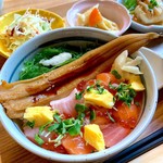 Shukou Hotaru - ほたるの海鮮丼