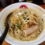 ボウボウラーメンたかやま - 白と黒が美味しさの秘密です。