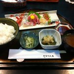 活魚 なべしま - 刺身定食１０００円