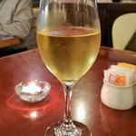 Marco's Oyster Bar & Grill - House White