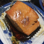 魚菜屋 - 料理写真:サーモンの煮付け 280円