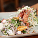 酒とタイ料理 ピッサヌローク - ヤムウンセン（国産春雨のサラダ）