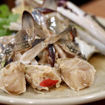 酒とタイ料理 ピッサヌローク - プードン（ワタリガニのナンプラー漬け）