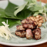 酒とタイ料理 ピッサヌローク - ネームヤーン（焼発酵ソーセージ）