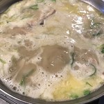 鳥一代 - 煮えてきた参鶏湯 白 ハーフ