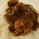 プティフ・ア・ラ・カンパーニュ - ミートミックス(チキン・ビーフ・ポーク)カレー　1,550円