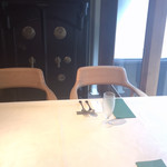 宮島 レ・クロ - 内観
      大金庫も有り（笑）