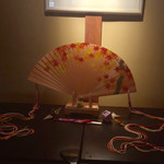 宮島 レ・クロ - 内観
      席に着く前の空間のインテリア