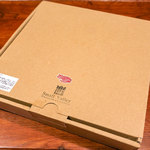 箱。毎回！ワクワクして開けます！