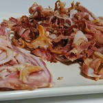 深澤精肉店 - 「手作りくんせい 豚ナンコツ」そのまま＆炙り