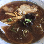 Shokujinomise Maronie - 醤油ラーメン 650円