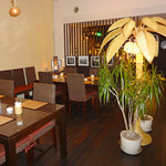 bow cafe - 落ち着いた店内