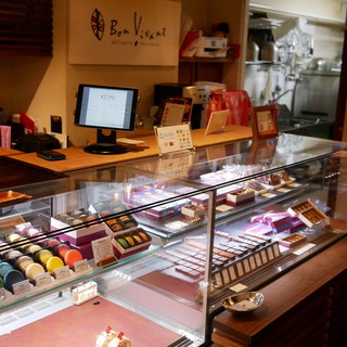 ボン・ヴィバン_2