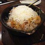 刻みチーズをたっぷり！