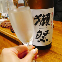 カリフォルニアラウンジ ステーキ＆ワイン 川崎店 - 獺祭　純米大吟醸　50