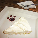bow cafe - 人間用：レアーチーズケーキ
