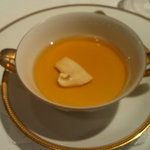 マツタケのコンソメロワイヤル