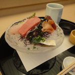 やま中・本店　鮨と日本料理　 - お造り盛り合わせ