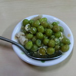 クラスノ - エンドウ豆煮