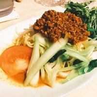個室中華 頤和園 溜池山王店 - 